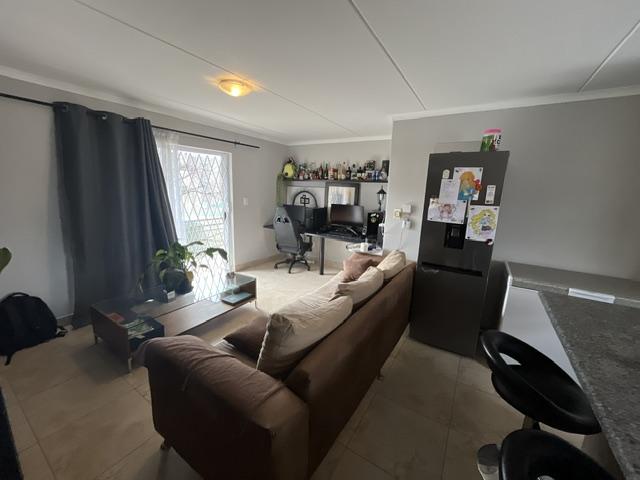 To Let 2 Bedroom Property for Rent in Vredekloof East Western Cape